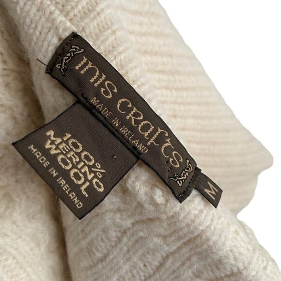 Inis Crafts made in Ireland 100% Merino Wool Sweater Size M - Picture 2 of 7